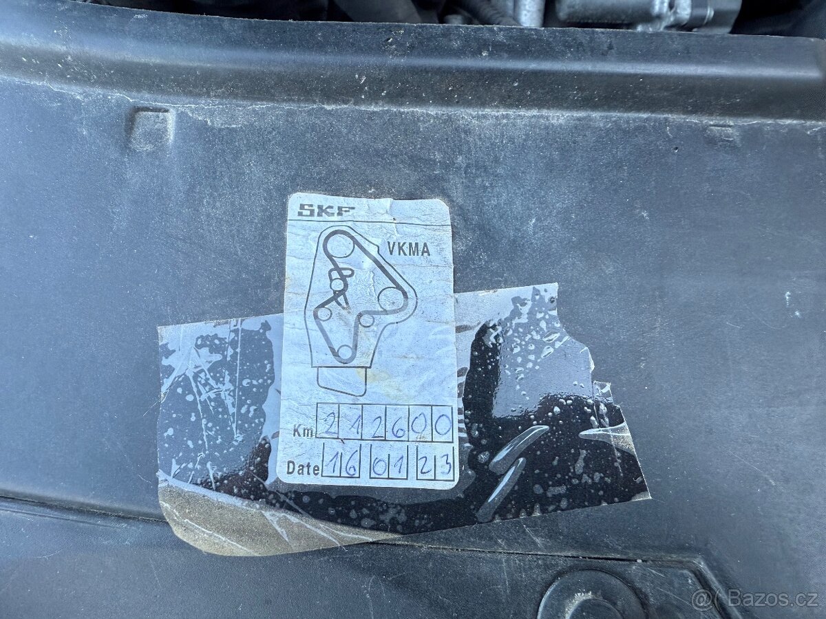 Škoda Superb Combi 2.0 TDI 125kw 11/2011 / NAVI / PANORAMA - 13