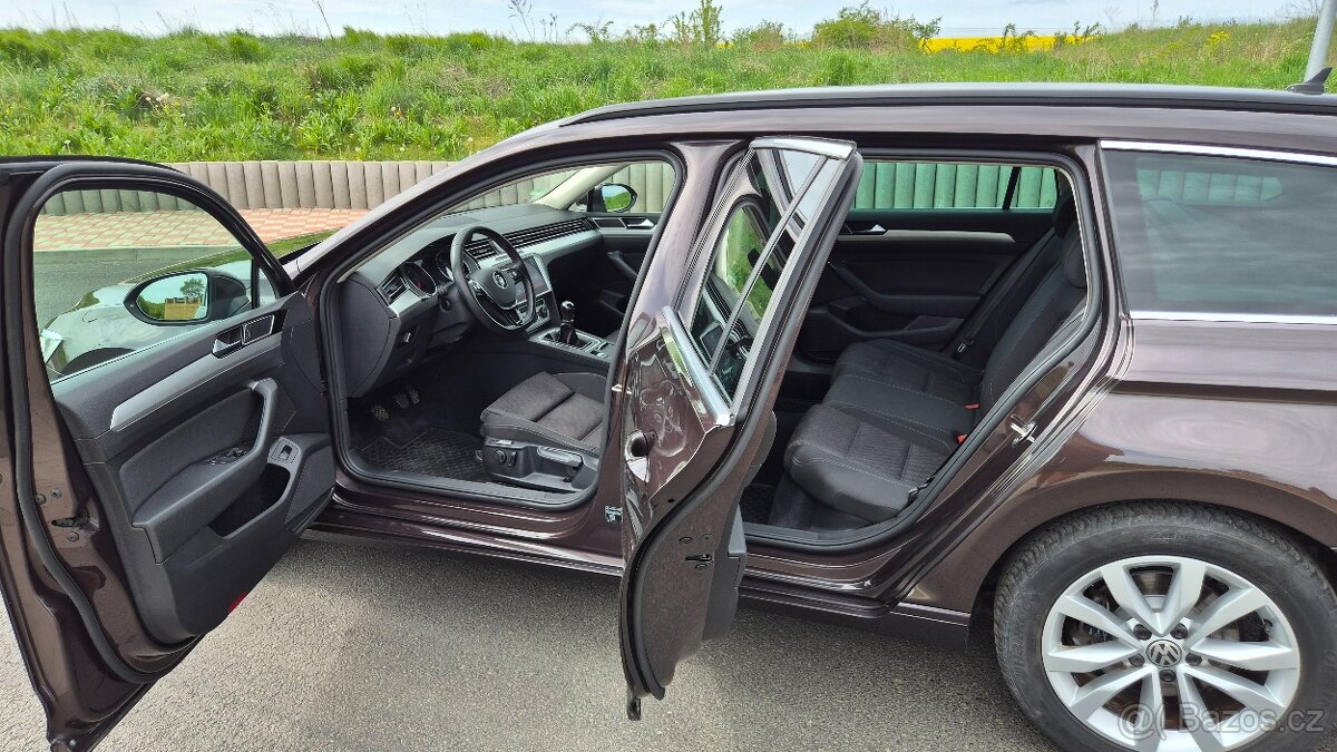 Passat 2,0 tdi 2019 88tkm servis VW - 13