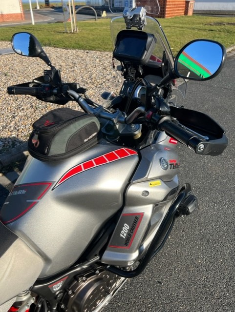 YAMAHA XT1200Z TENERE - 13