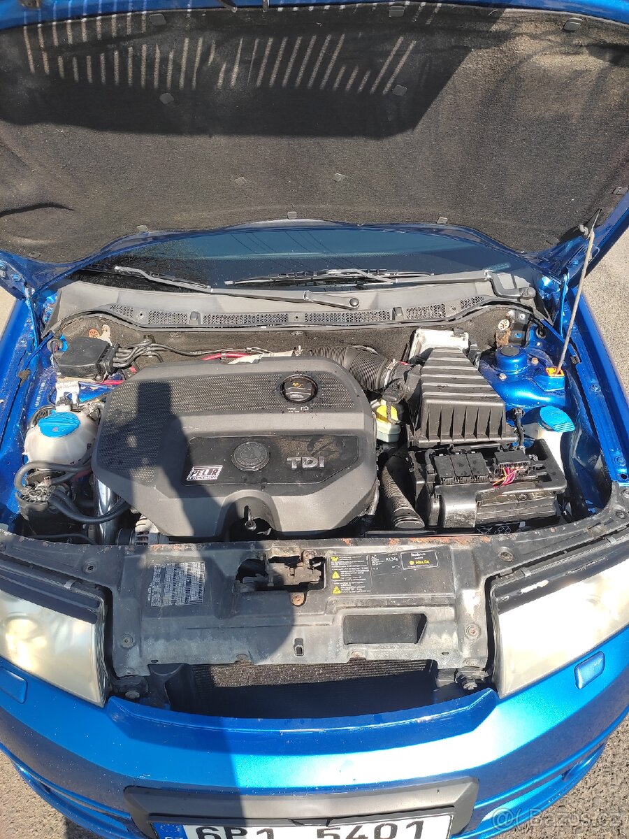 Skoda Fabia 1 RS Modrá - 13