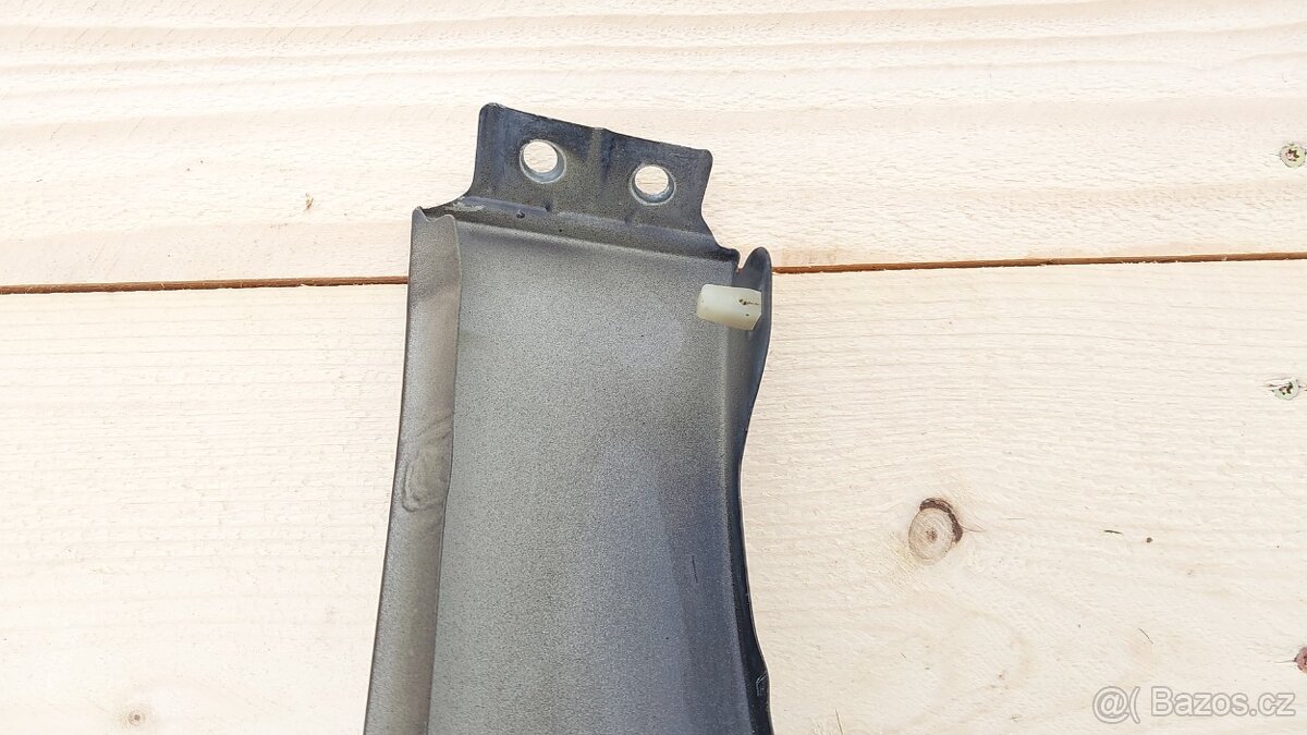 Seat LEON II – Blatníky přední LC9Z - 13