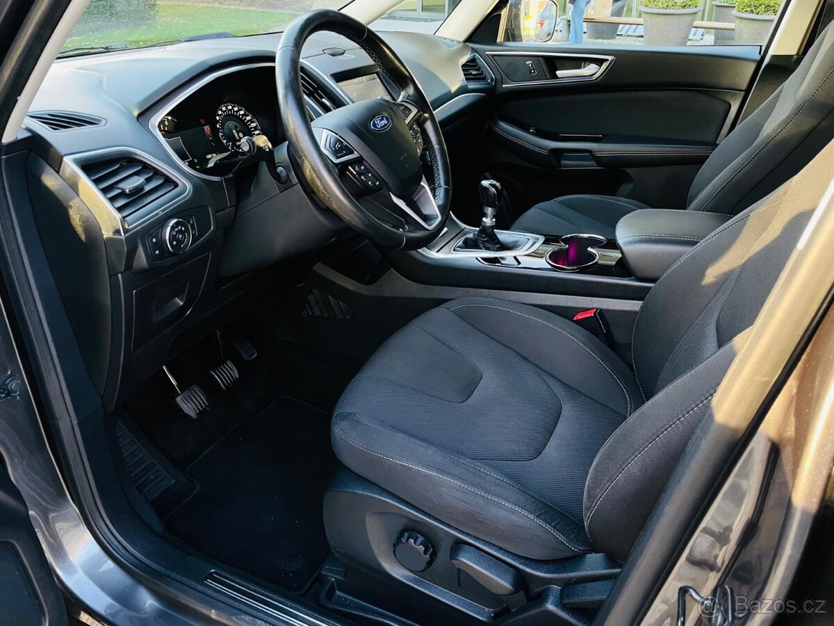Ford S-MAX 2.0TDCi 132KW MANUÁL LED VÝHŘEV SERVISKA TITANIUM - 13