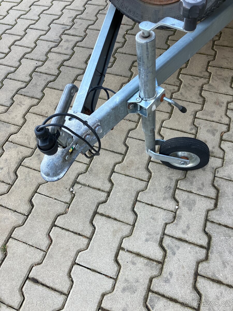 Přívěsný vozík - 13