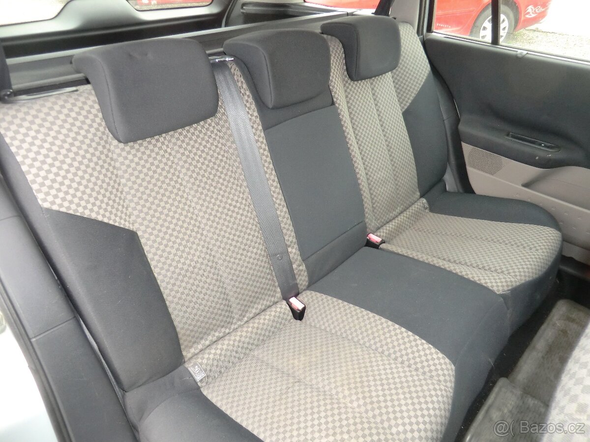 Renault, MEGANE 1.5dCi KLIMA TAŽNÉ ČR - 13