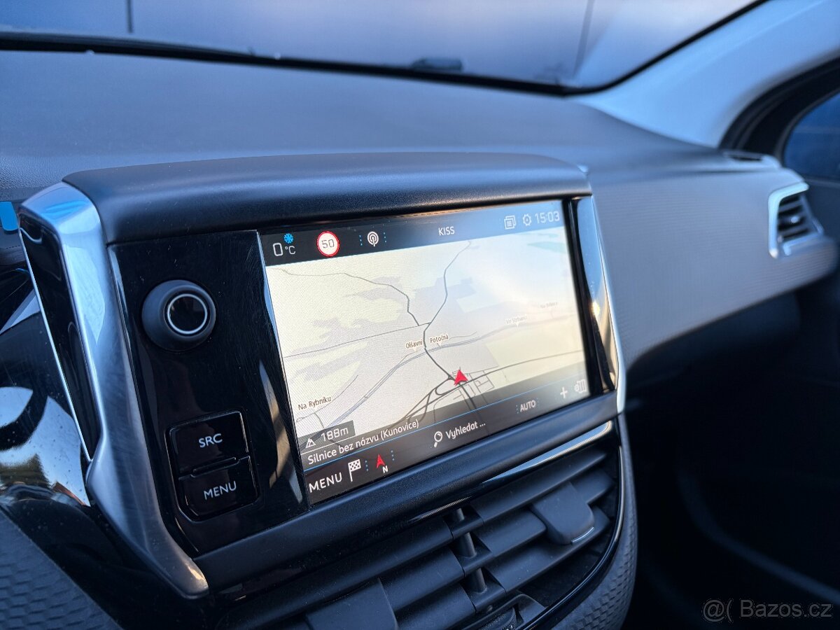 Peugeot 2008 ALLURE 110 koní, Automat, Navigace - 13