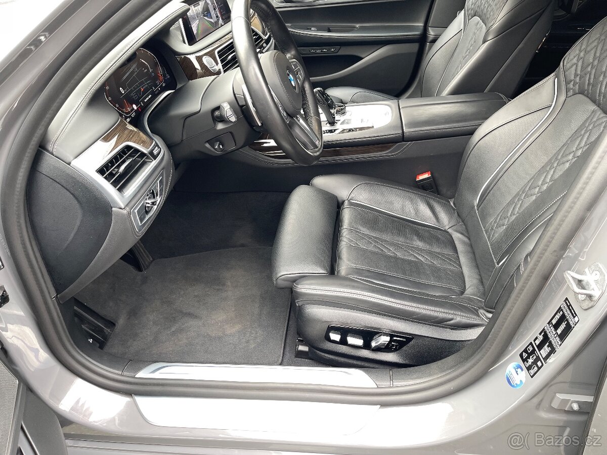 Prodám BMW 730d xDrive Long M paket 2x kola - 13
