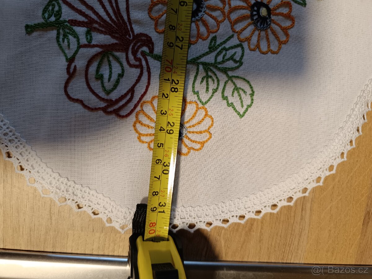 Prodej různých ubrusů - 13