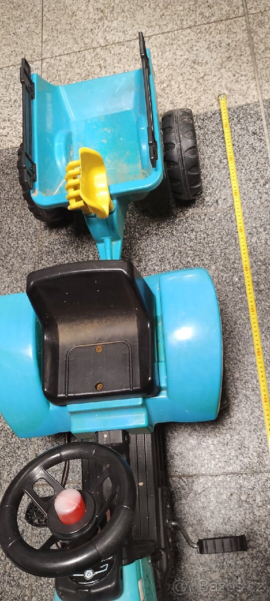 Šlapací traktor dětský velký - 13