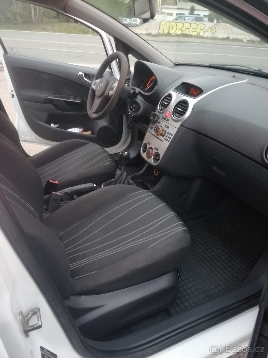 Opel Corsa 1.3cdti - 13