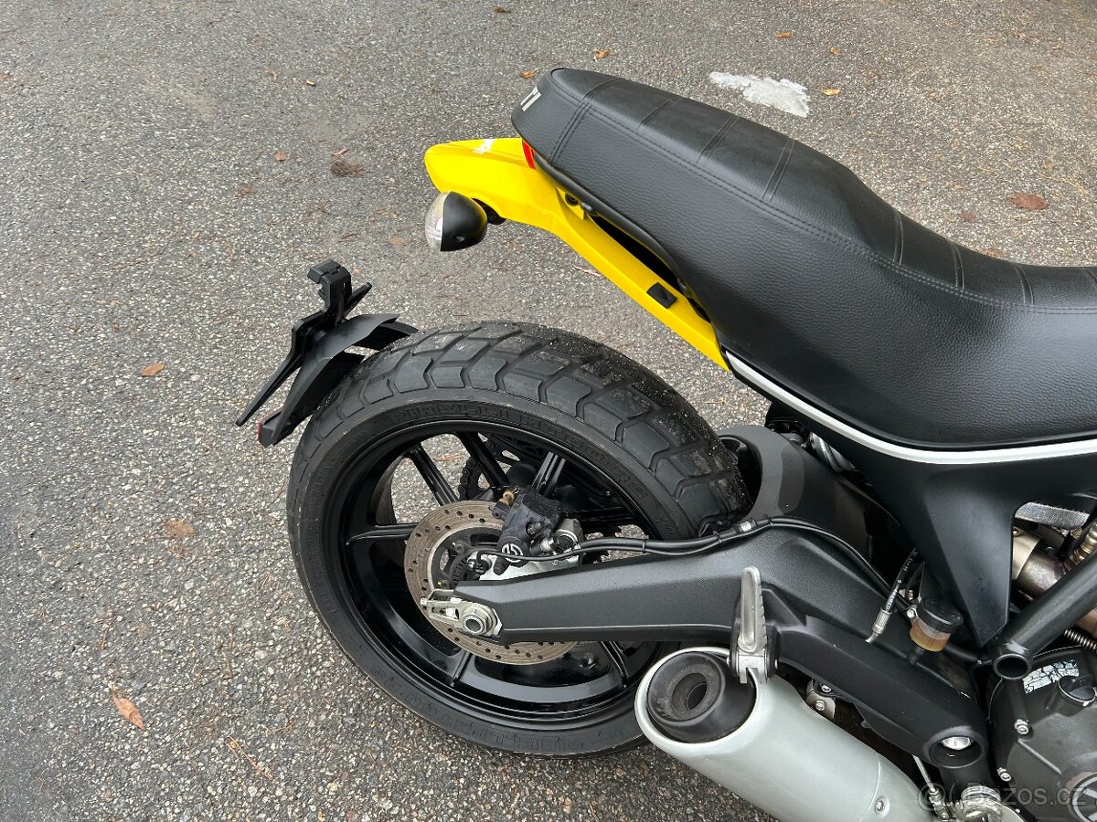Ducati Scrambler 800 Icon 2016 - 13