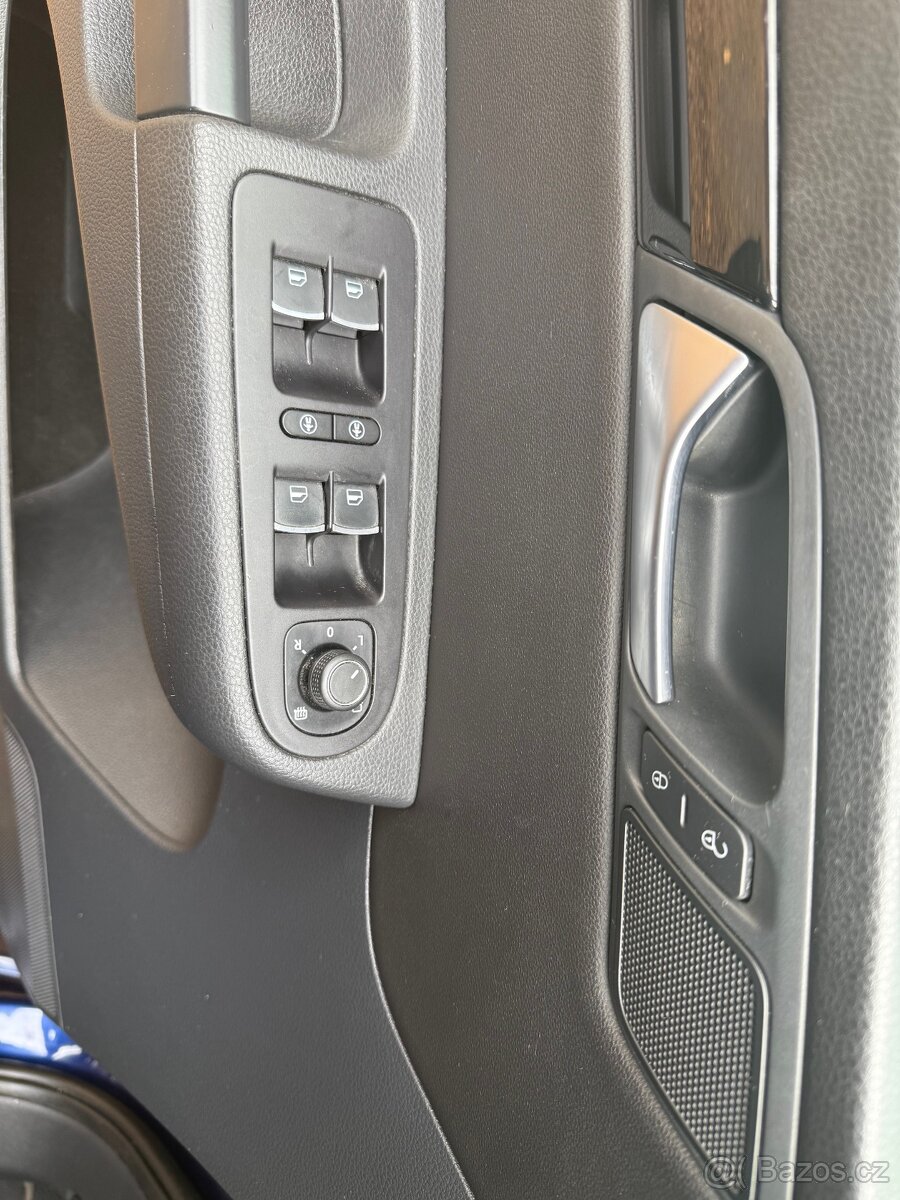 VW Sharan 2.0TDI 135kW, 4X4, 7 míst, Highline, Webasto - 13