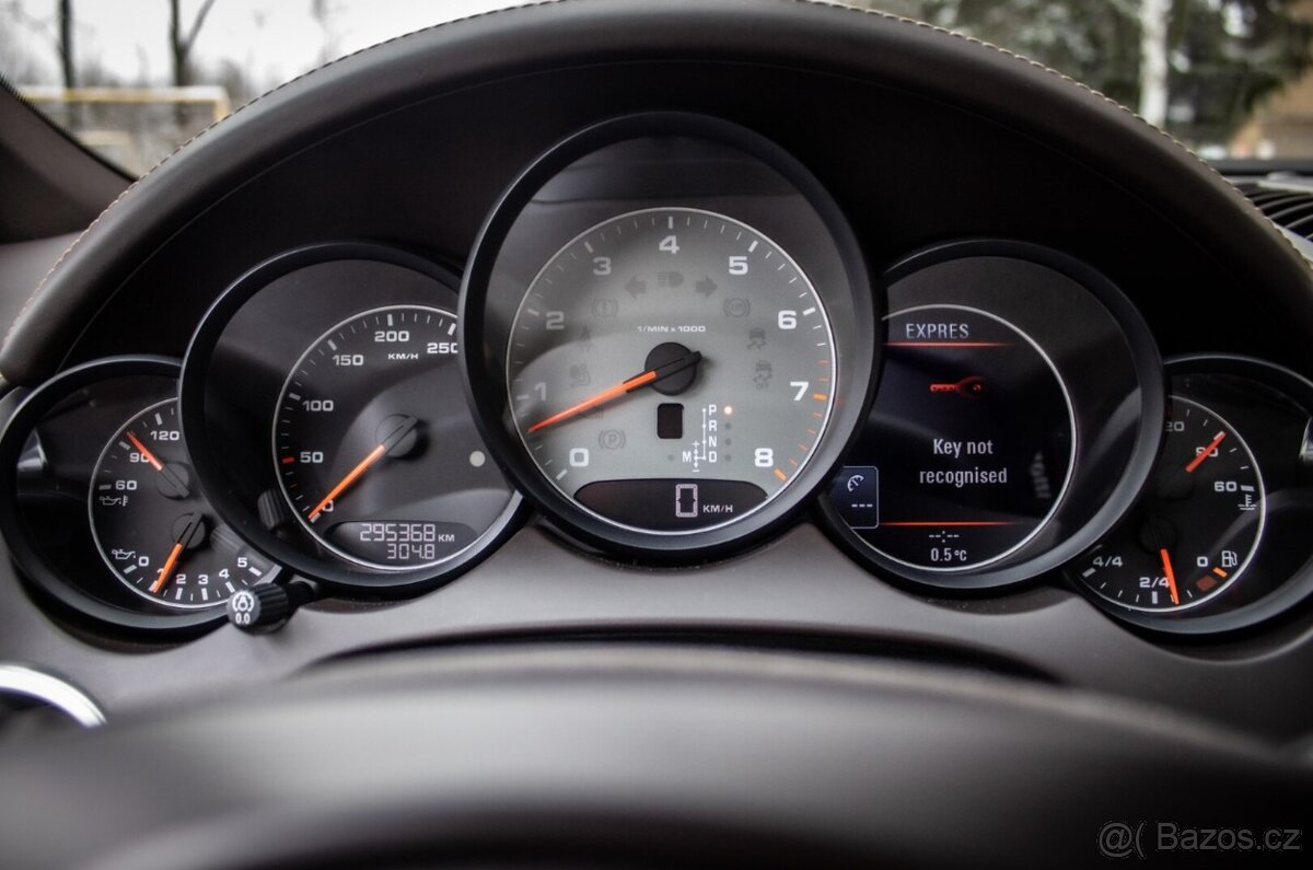 Porsche Cayenne S 4.8 Tiptronic S, 294kw, A8, 5d. - 13