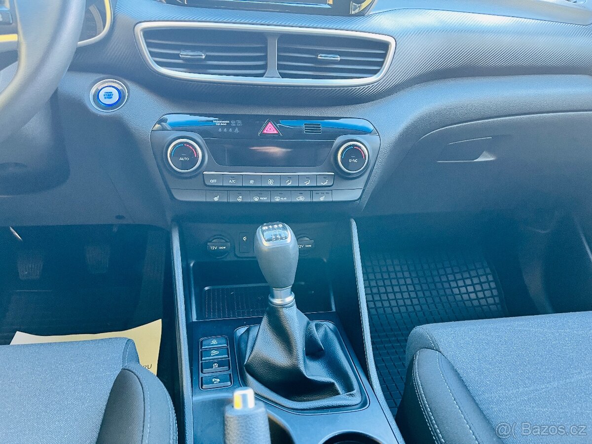 HYUNDAI TUCSON 1.6 CRDi 4x4 6 RYCHLOSTÍ VYHŘEV SEDADEL+VOL - 13