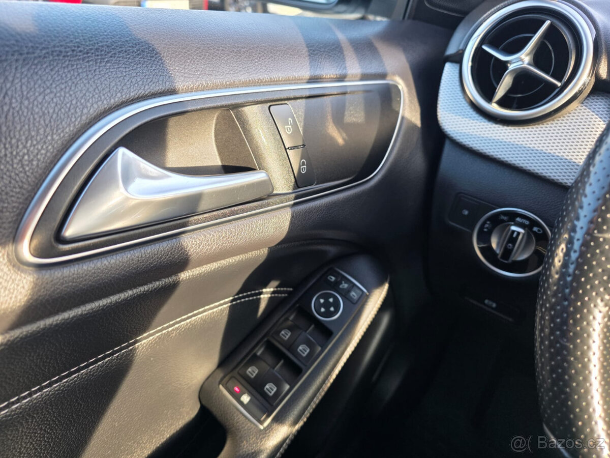 Mercedes-Benz B200 CDI 4MATIC - 13