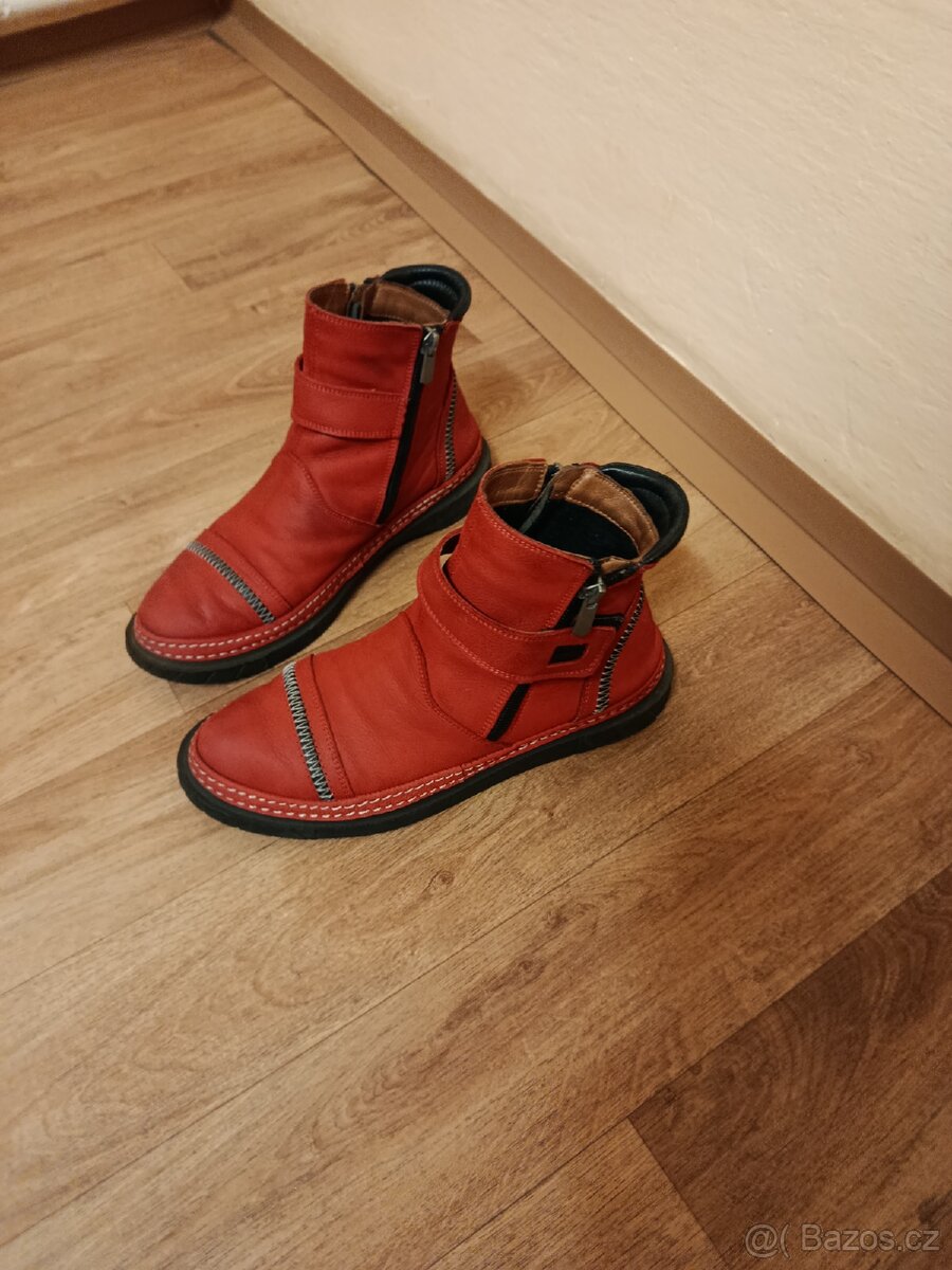 Prodám zimní obuv dámskou ,kvalitní,značkovou. - 13