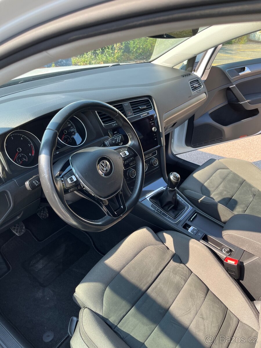 Volkswagen Golf 7 Variant 1.6TDI 85kW - 13