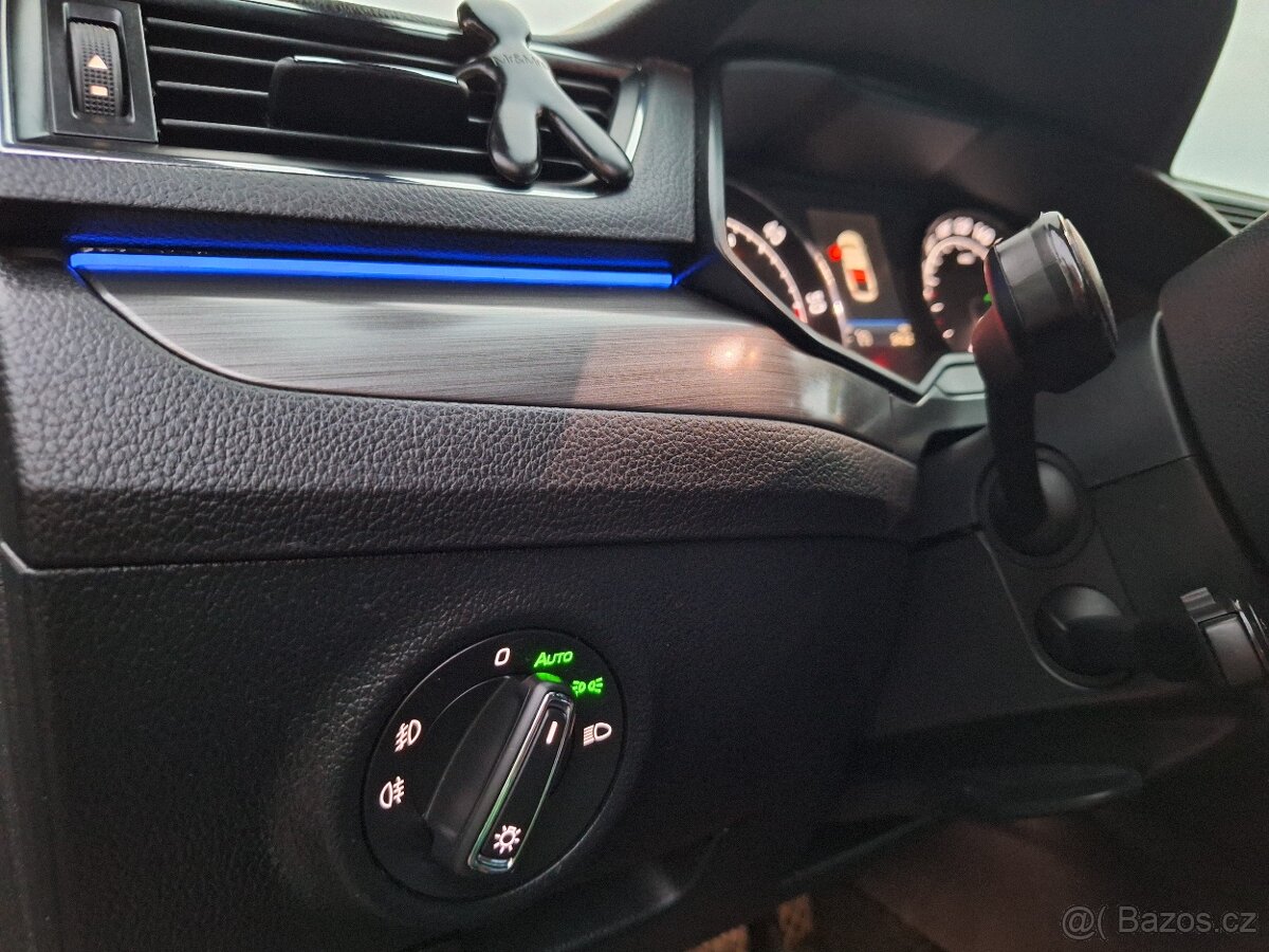 Superb 3, 2,0 TDI, 110kW - 13