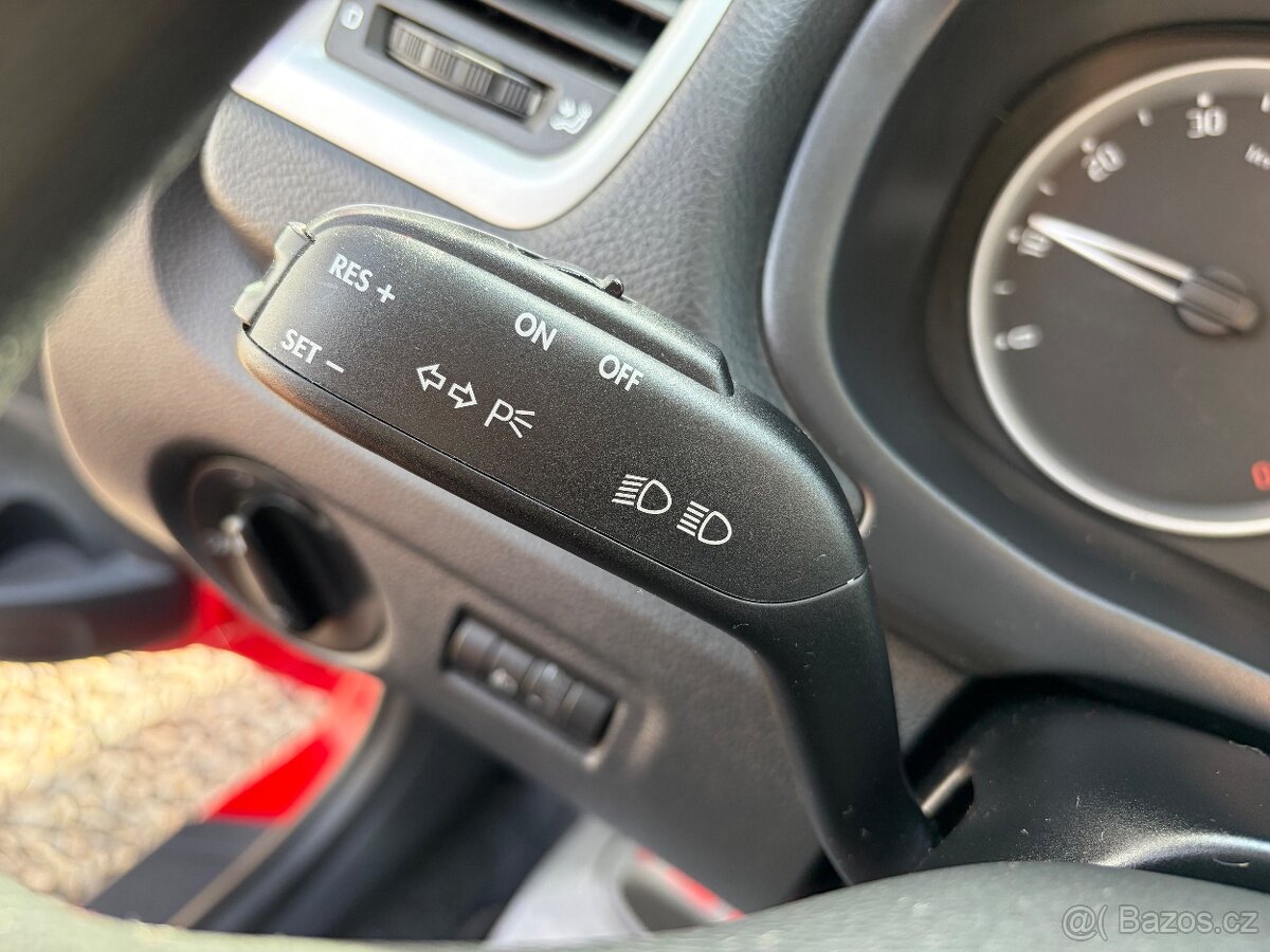Škoda Fabia, 1,6 89TIS KM SERVISKA - 13
