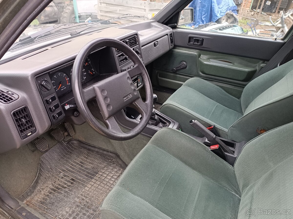 Volvo 360 GLS - 13