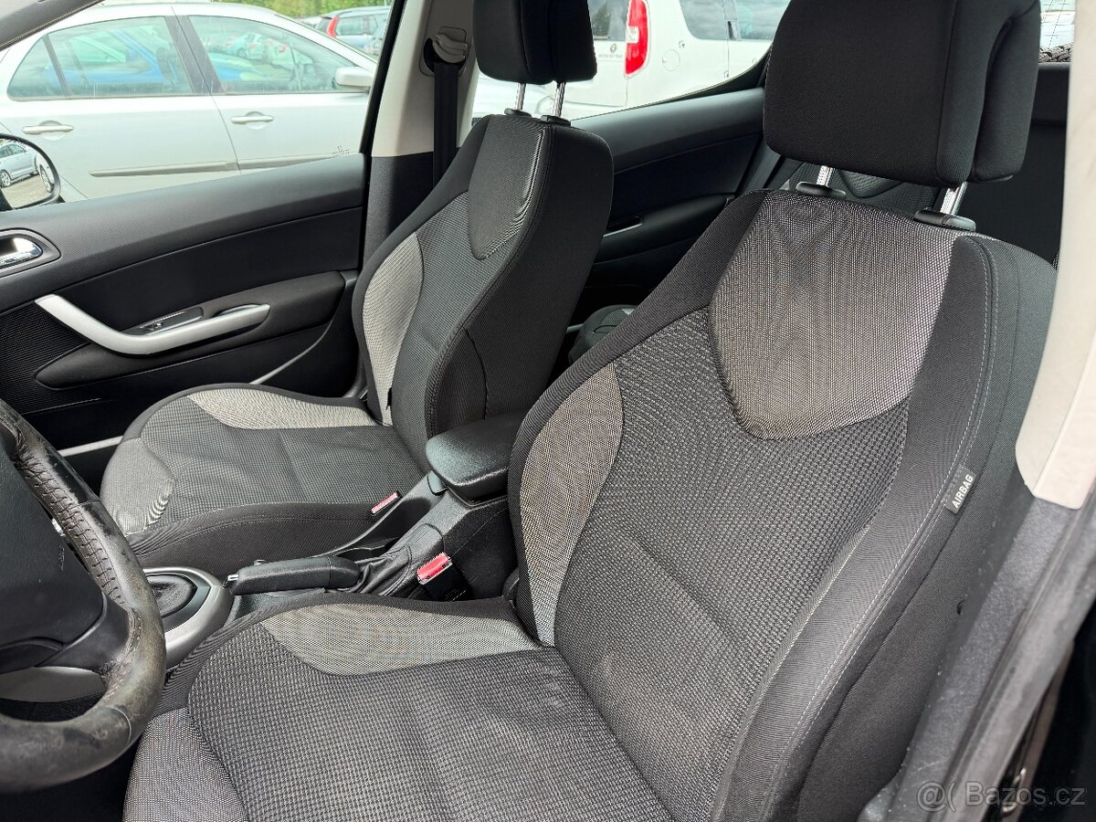 Peugeot 308 1.6 HDI - 13