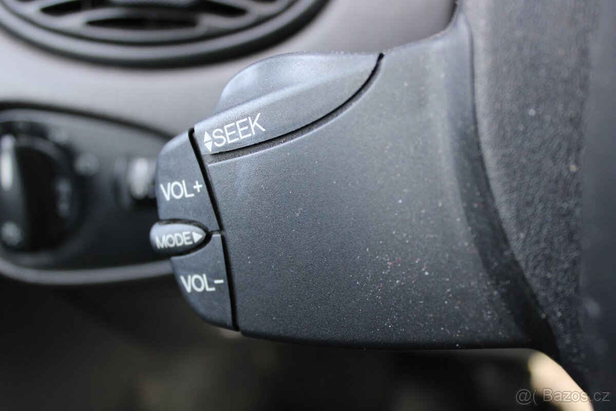 Ford Focus 1,8TDCi 74KW, STK 2/2027, KLIMA, r.v. 2005 - 13