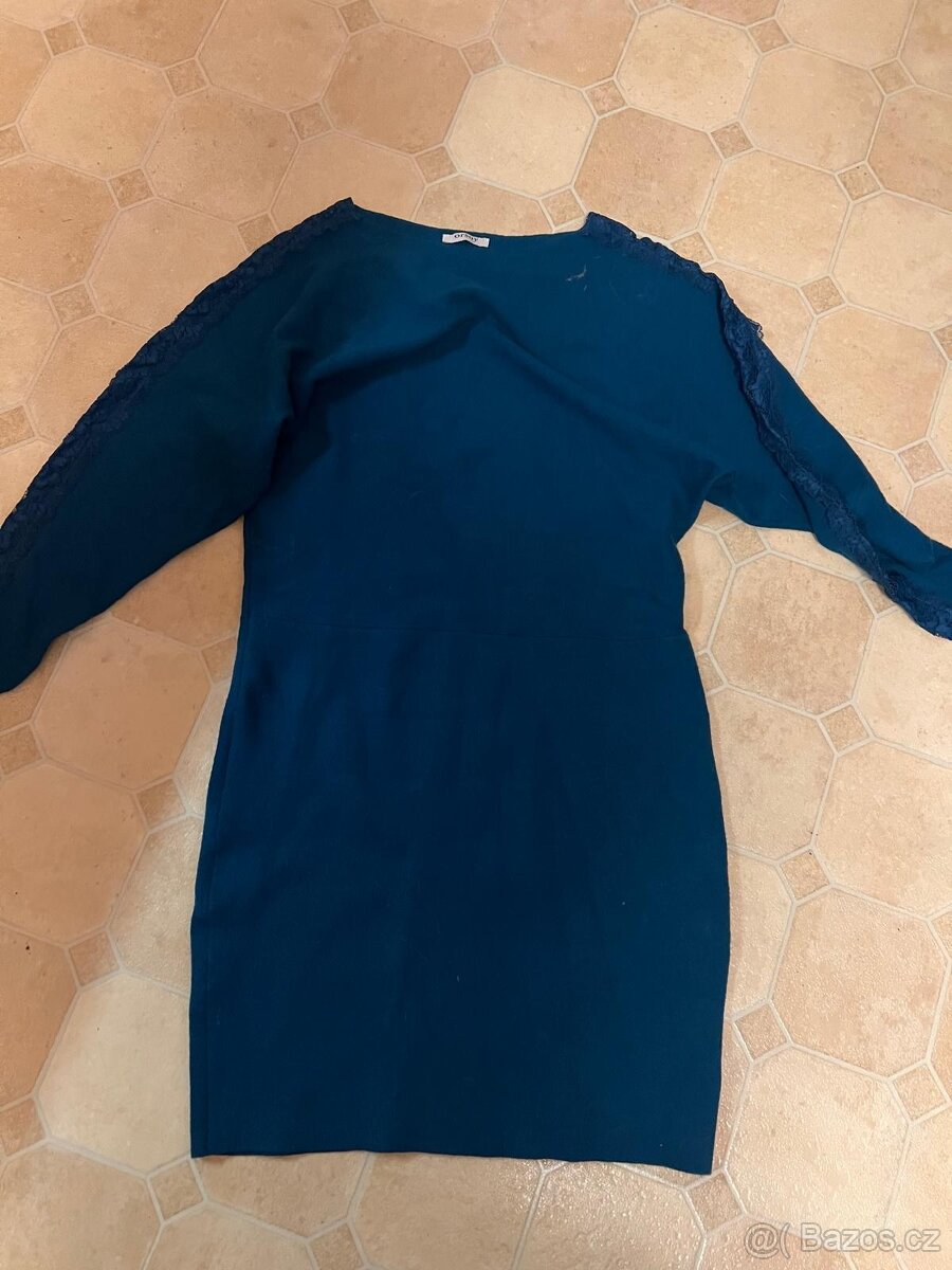 Oblečení z vyřazeného šatníku - 13