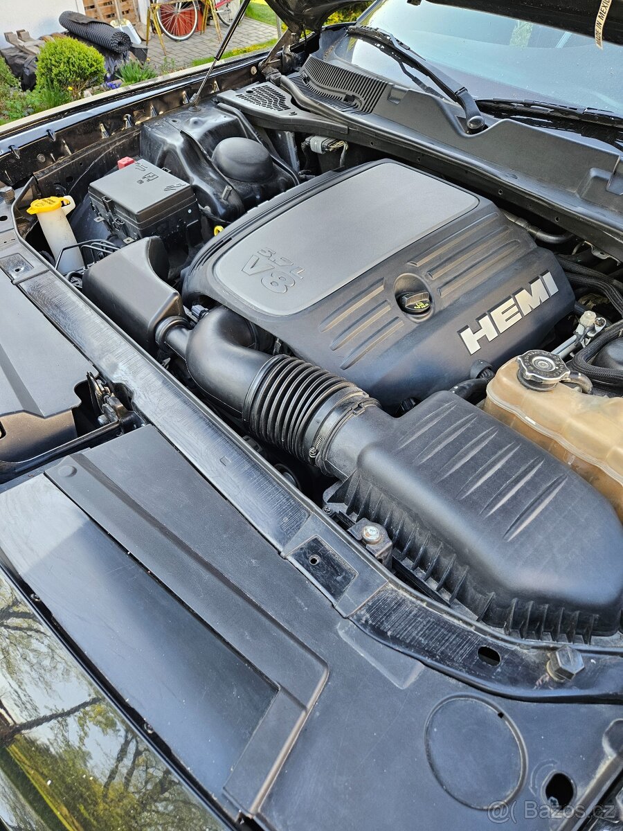 Dodge challenger 5.7 hemi - 13