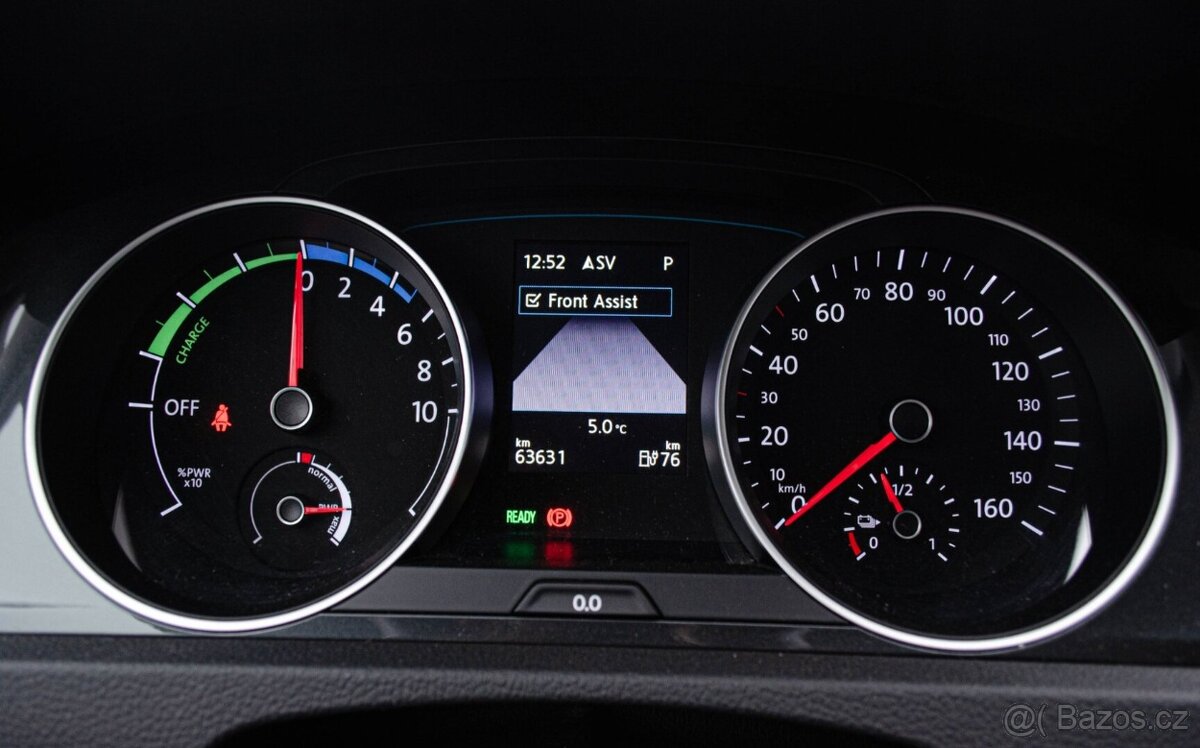 Volkswagen Golf e - 13