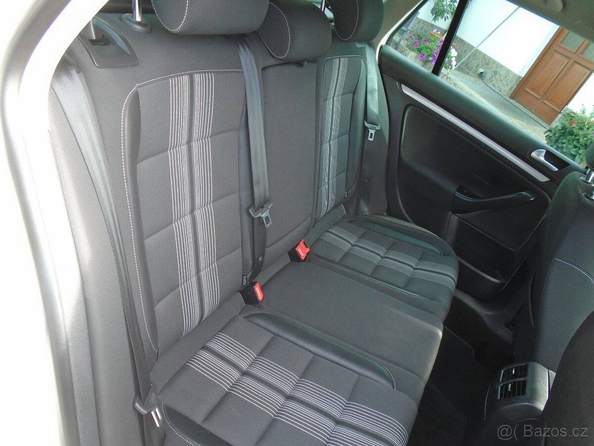 Volkswagen Golf 1.2 TSI 77kW - 13