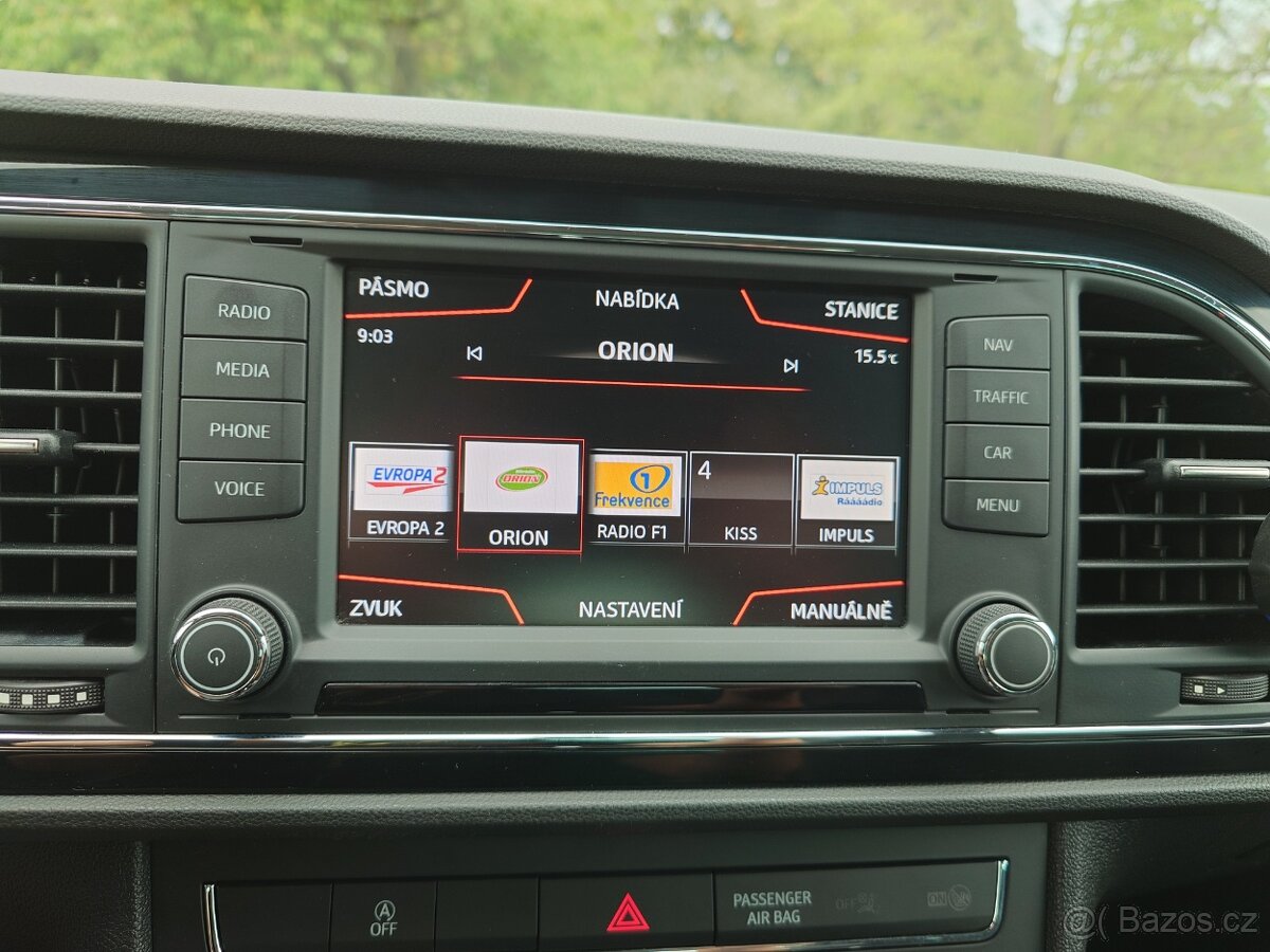 Seat Leon 1.6 TDi Style NAVIGACE, KAMERA - 13