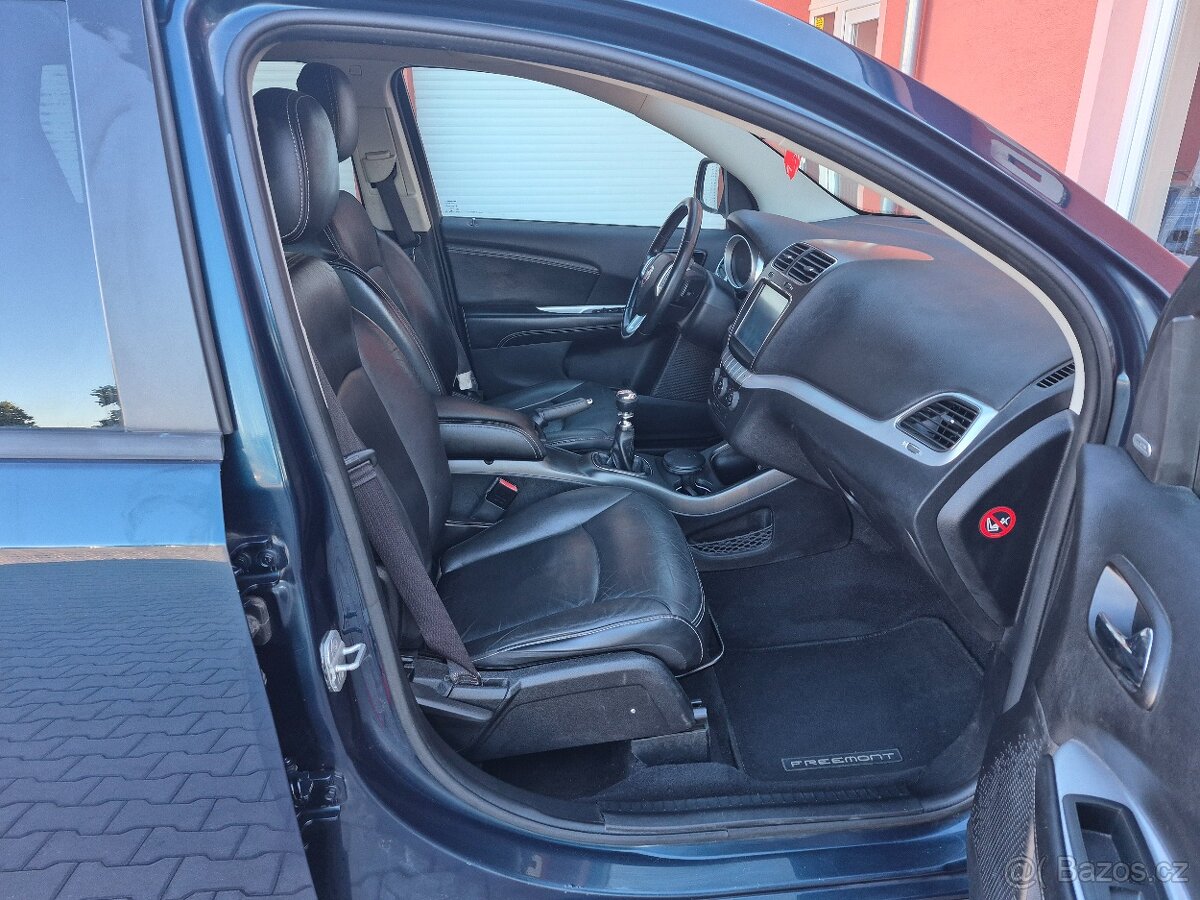 Fiat Freemont 2.0 Multijet Lounge 125kW - 13
