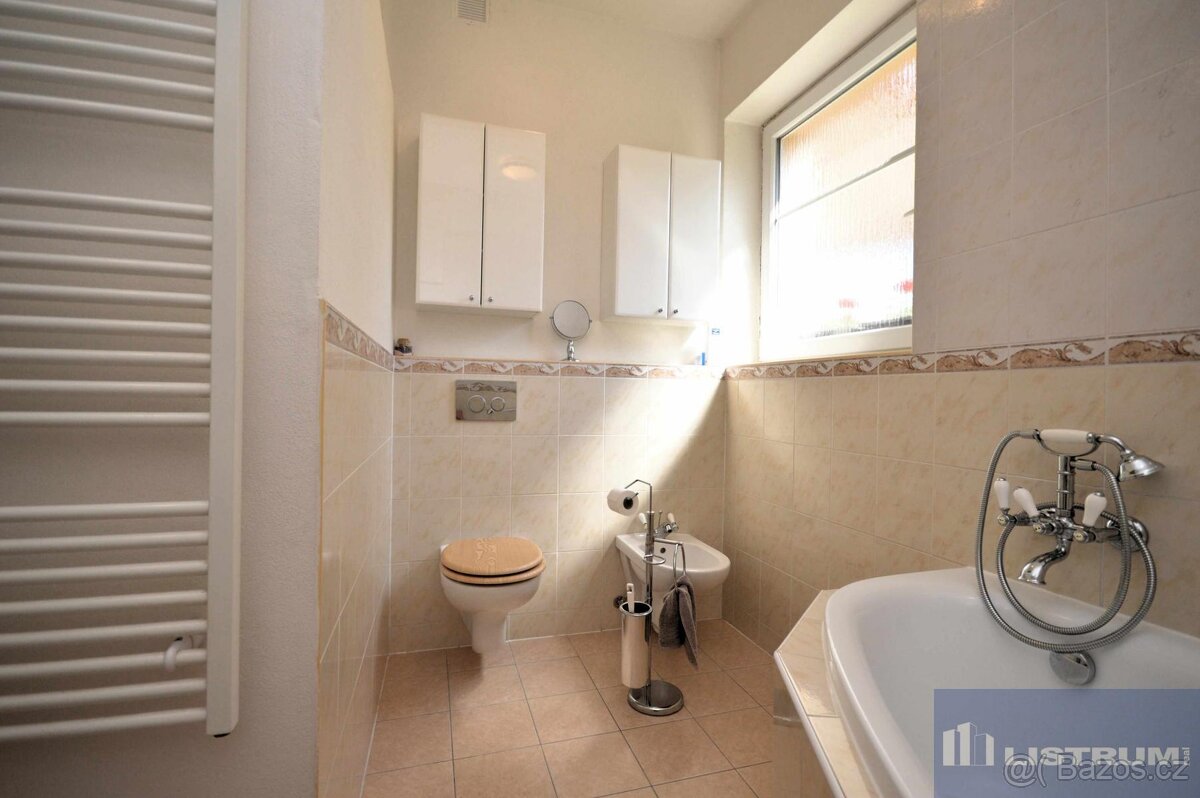 RD 11+3 v obci Ohrobec - 13