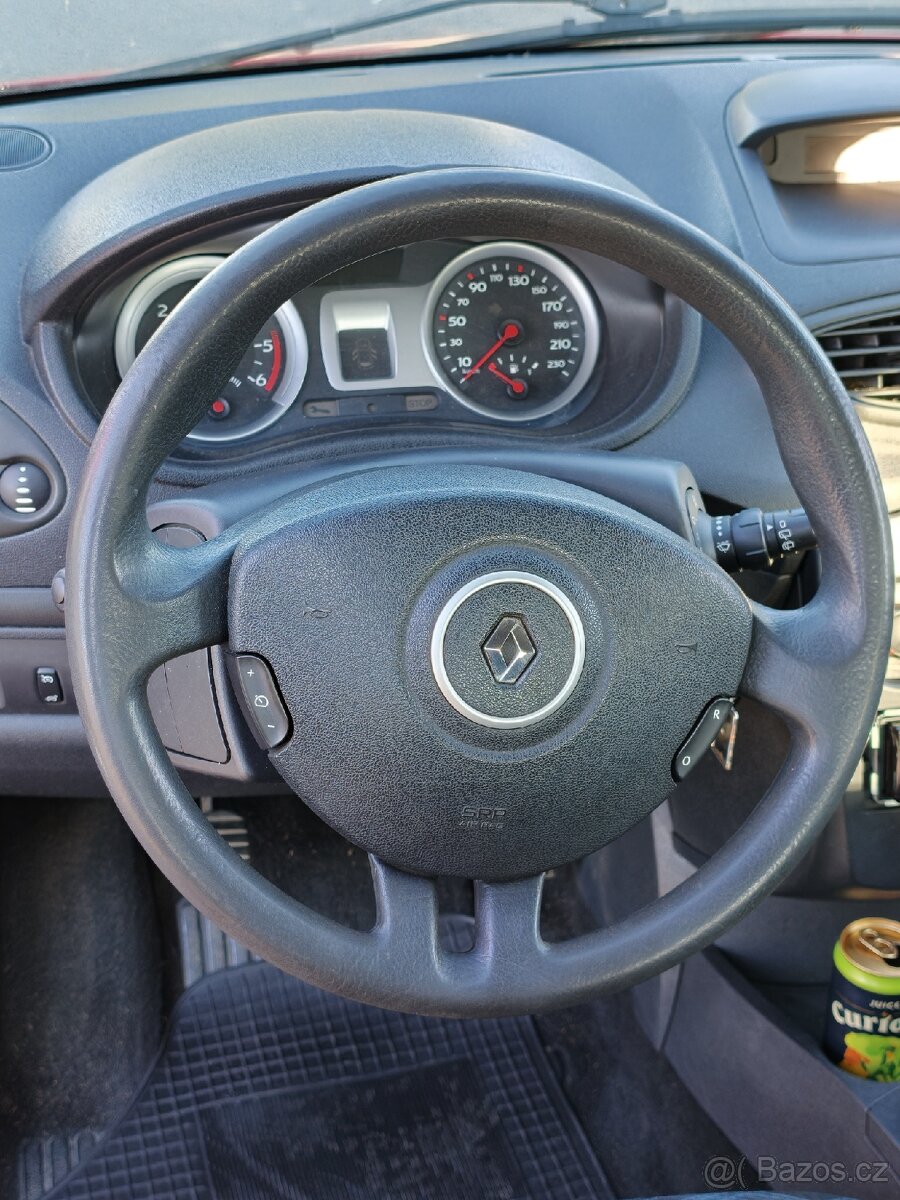 Renault Clio 3 ,1.5dci "Nová STK - 13