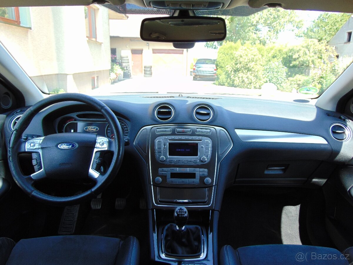 FORD MONDEO 2.0 TDCI,PARK.SENZORY,NAVIGACE,VYHŘ.SED. - 13