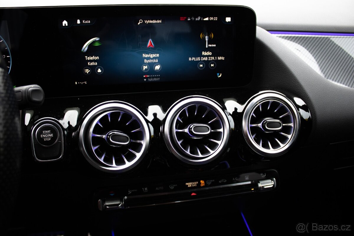 Mercedes-Benz GLA 250 e - 13