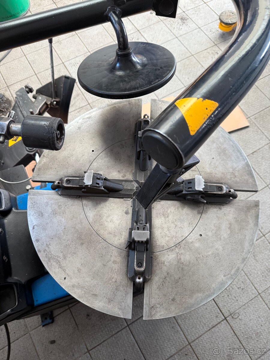 Zoivačka Hofmann Monty 3300 - 13