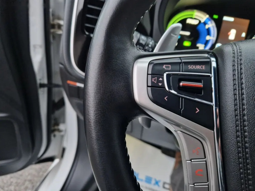 Mitsubishi Outlander, 2.4 PHEV 4x4 - 13