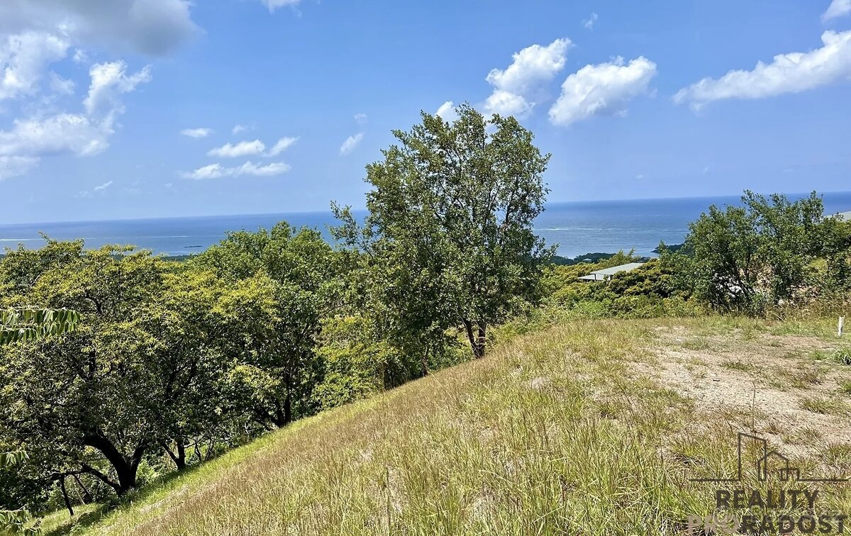 Prodej stavebního pozemku - 13