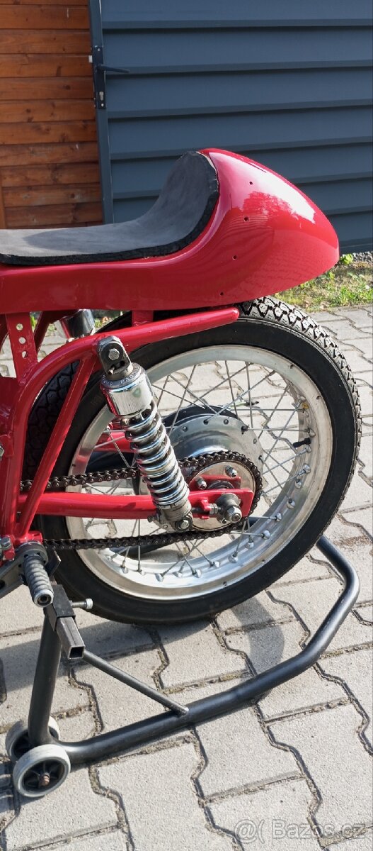 Harley Davidson Aermacchi 250 ala ď Oro - 13