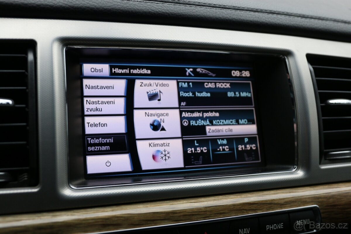 Jaguar XF 3.0 ČR, Automat, Navigace - 13