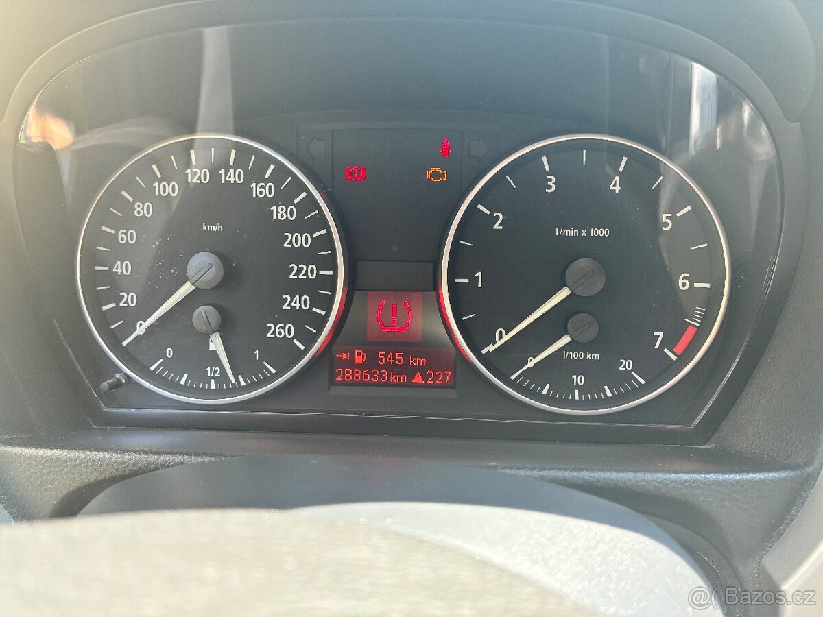Bmw e91, 318i - 13