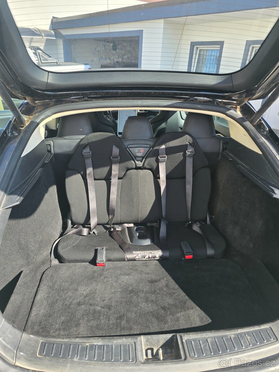 Tesla Model S 85 Free Supercharger - 13