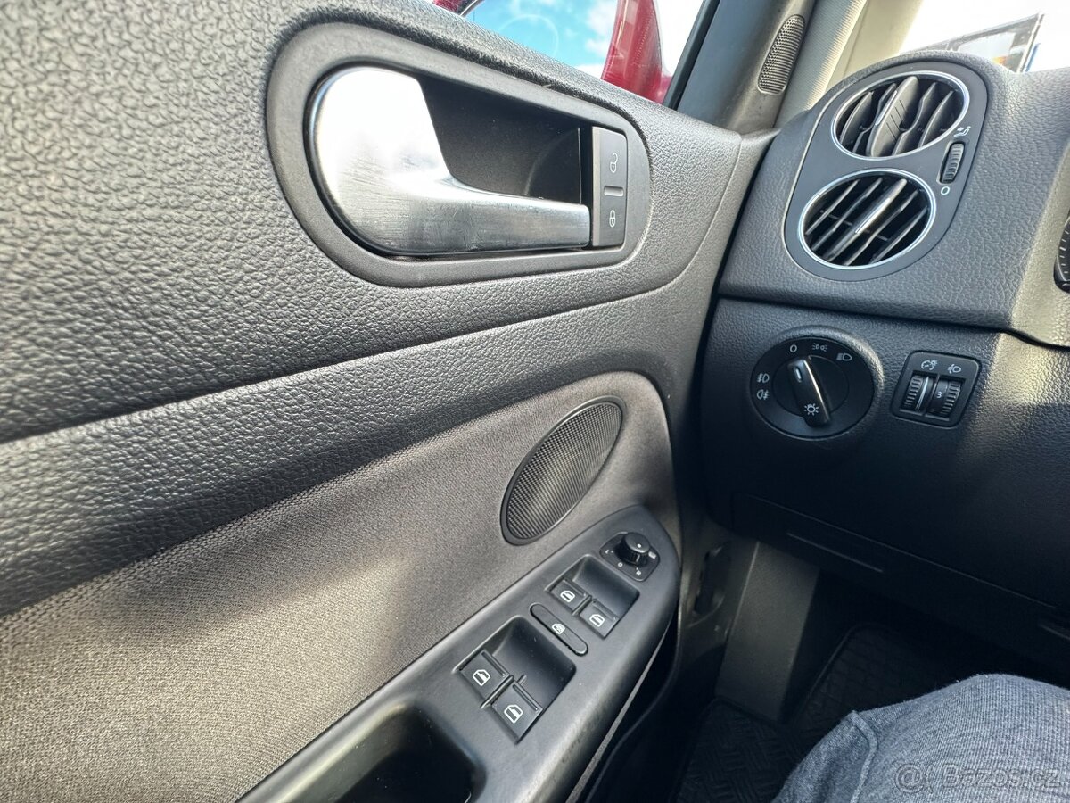 Volkswagen Golf Plus AUTOMAT 1,2 TSI 77 KW ROZVODY - 13