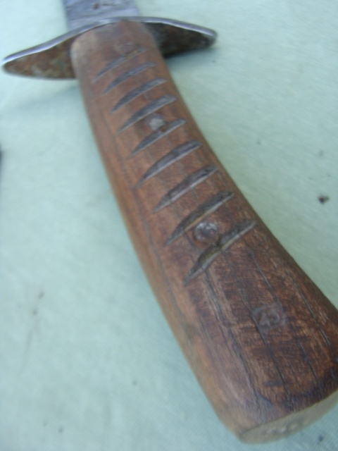 Útočný nůž tzv. boták - 13