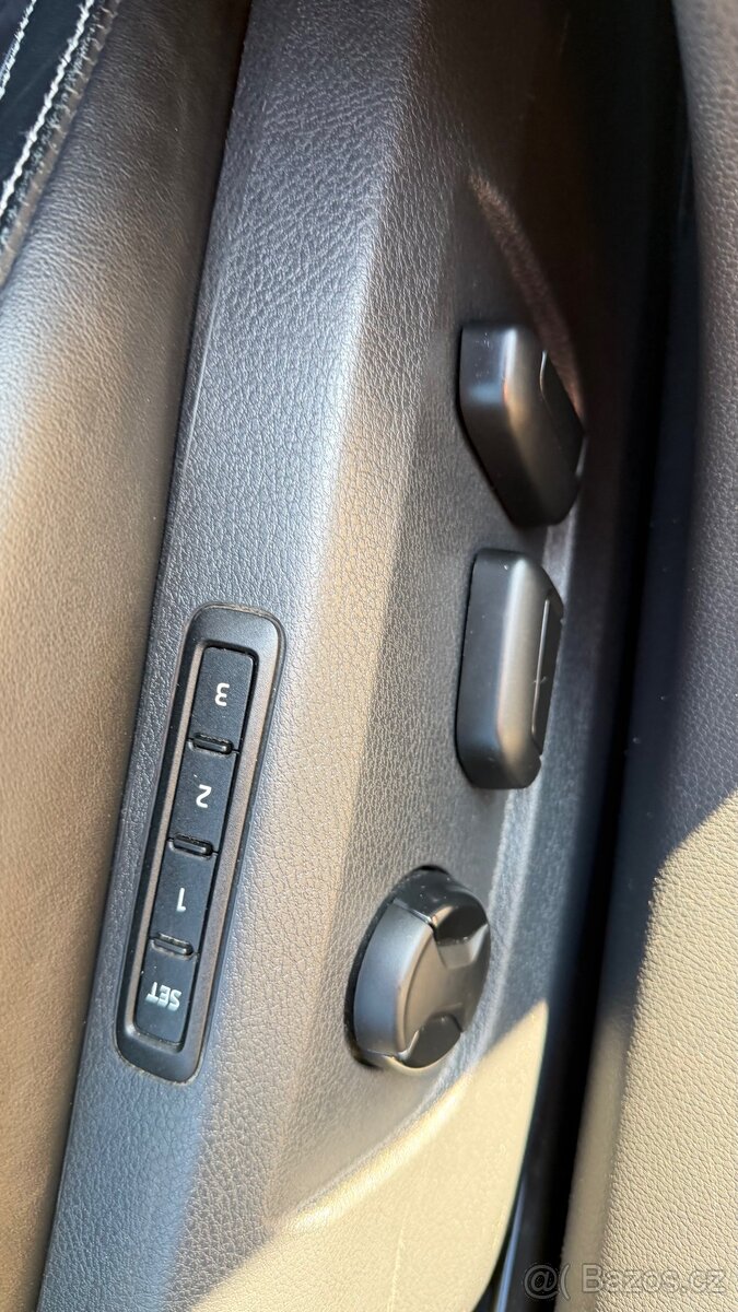 Škoda SuperB 4x4 DSG - 13