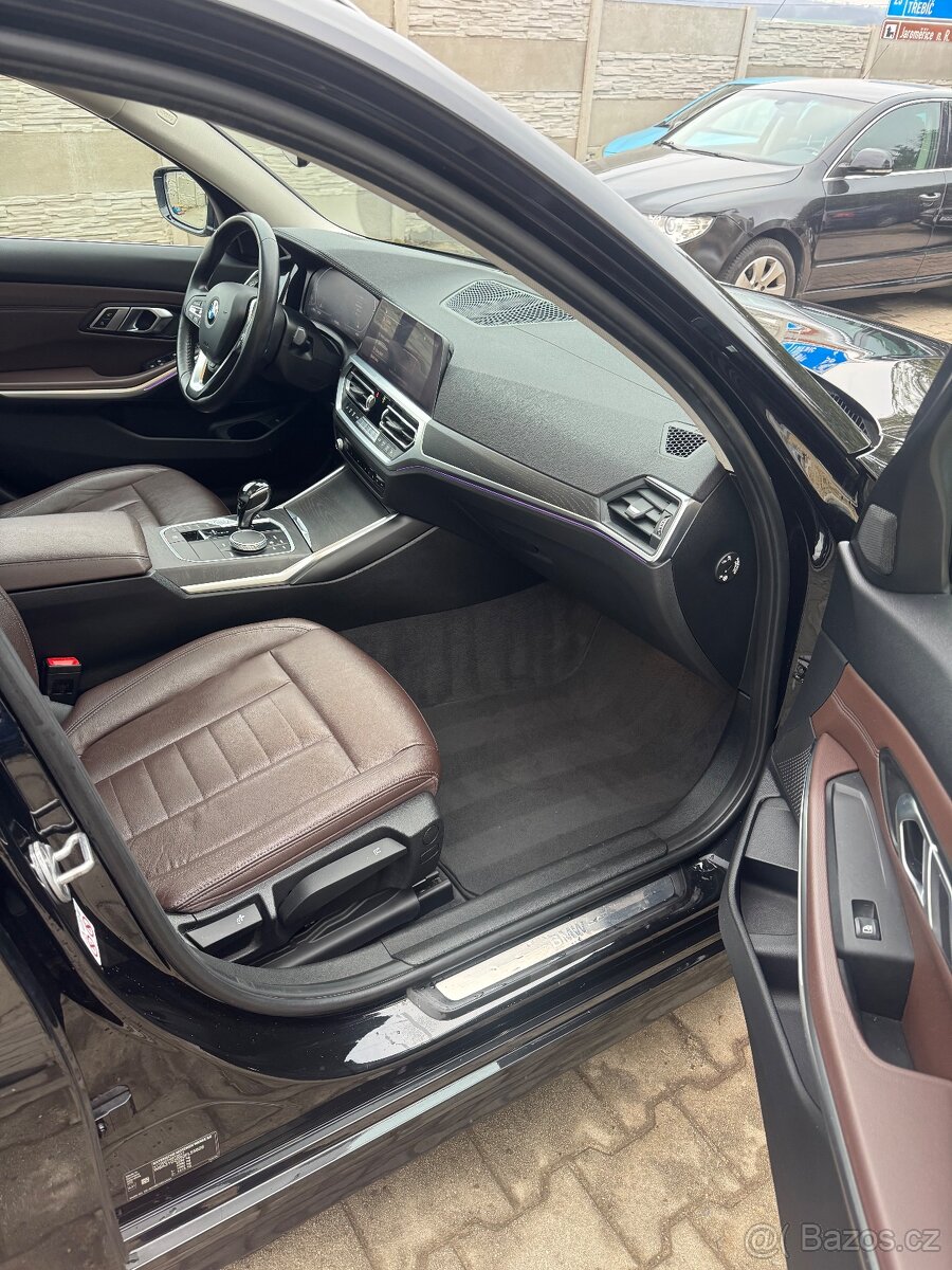 BMW 320XD G21 - 13