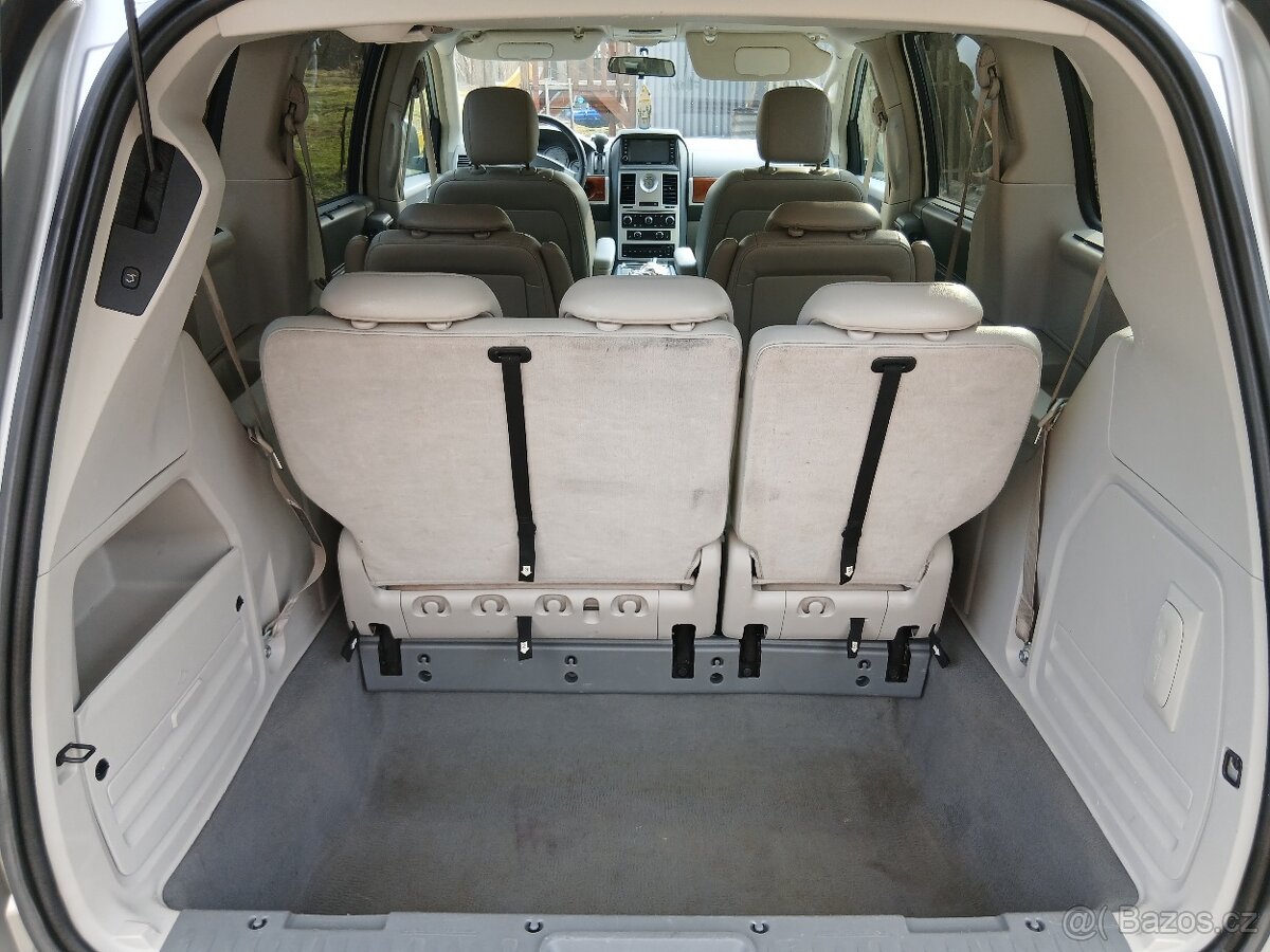 Chrysler grand voyager - 13