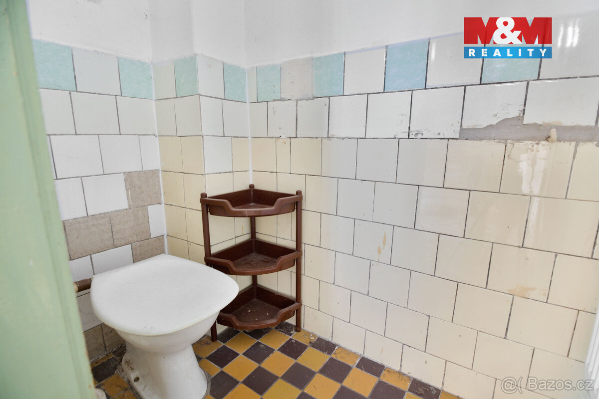 Prodej rodinného domu 2+1, Chomutov, ul. Pražská - 13