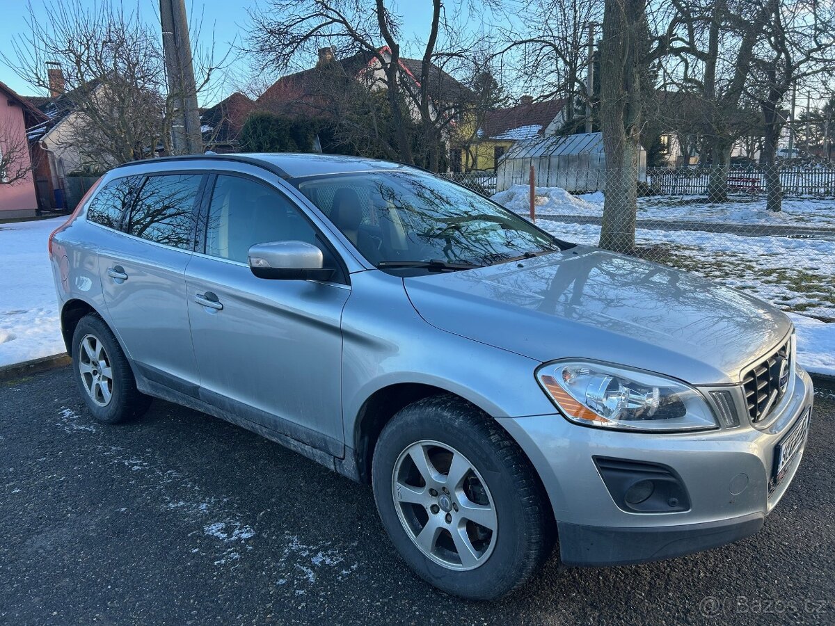 VOLVO XC60 - 13