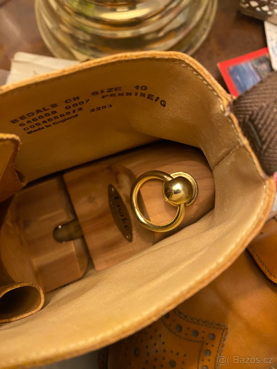 LOAKE Bedale 10/44 Made in England - 13